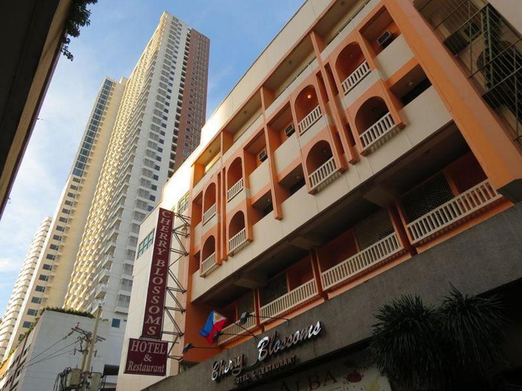 Cherry Blossoms Hotel Manila Ngoại thất bức ảnh