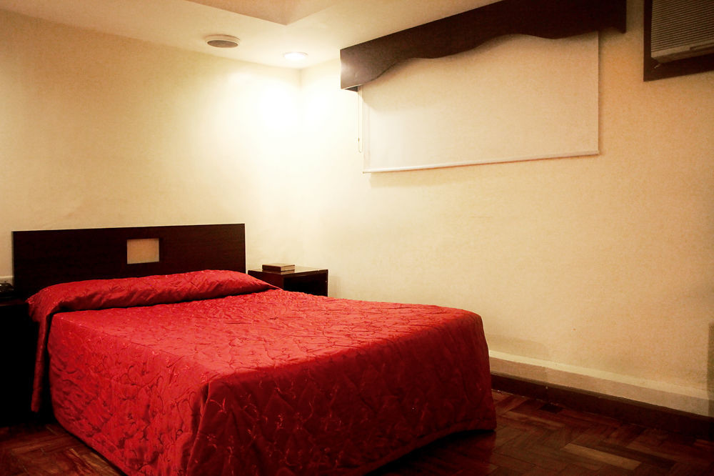 Cherry Blossoms Hotel Manila Ngoại thất bức ảnh